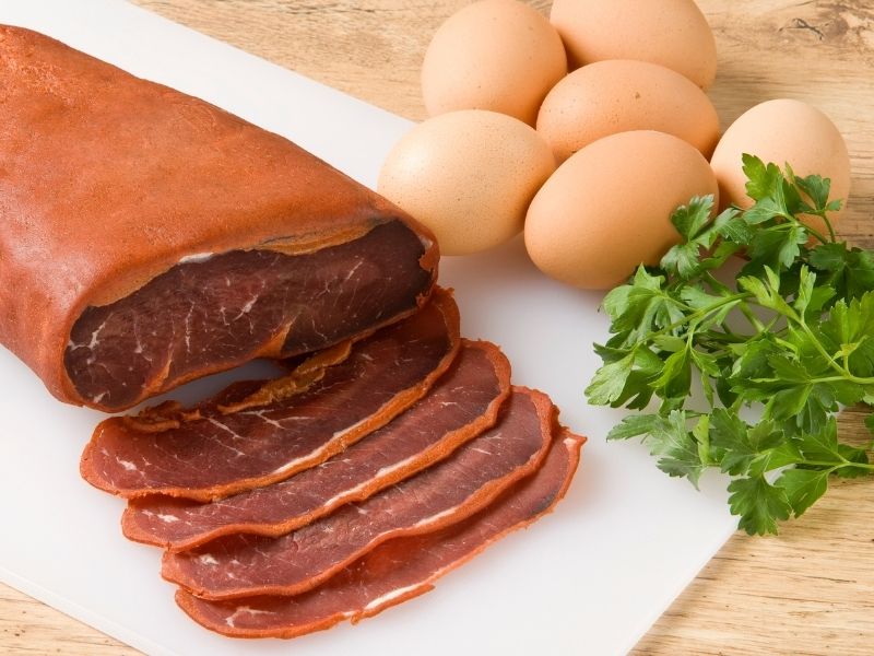 Pastırmayı Sadece Kahvaltıda Mı Yiyorsunuz? İşte Farklı Kullanım Önerileri!